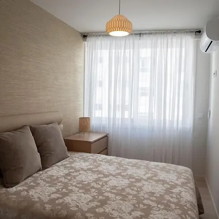 Aposentus - Charming Torrinha * بورتو