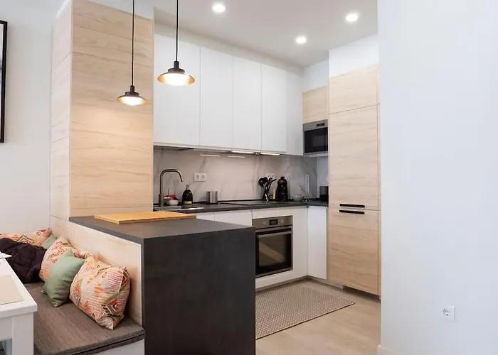 Aposentus - Charming Torrinha