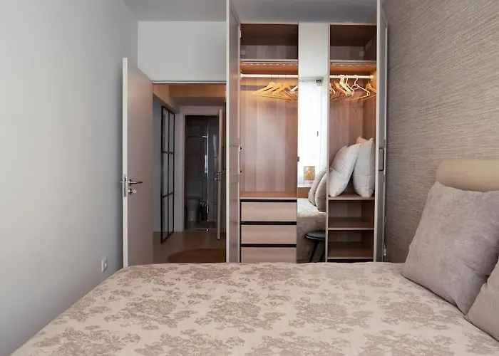 Aposentus - Charming Torrinha