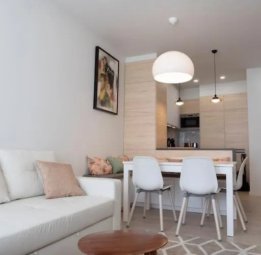 Aposentus - Charming Torrinha